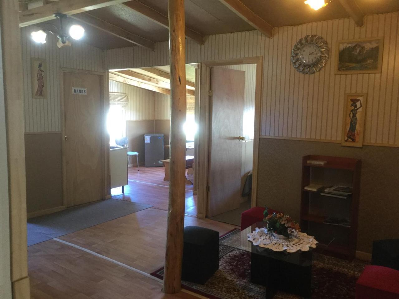 Hostal Y Cabanas Ventisquero Puerto Puyuguapi Εξωτερικό φωτογραφία